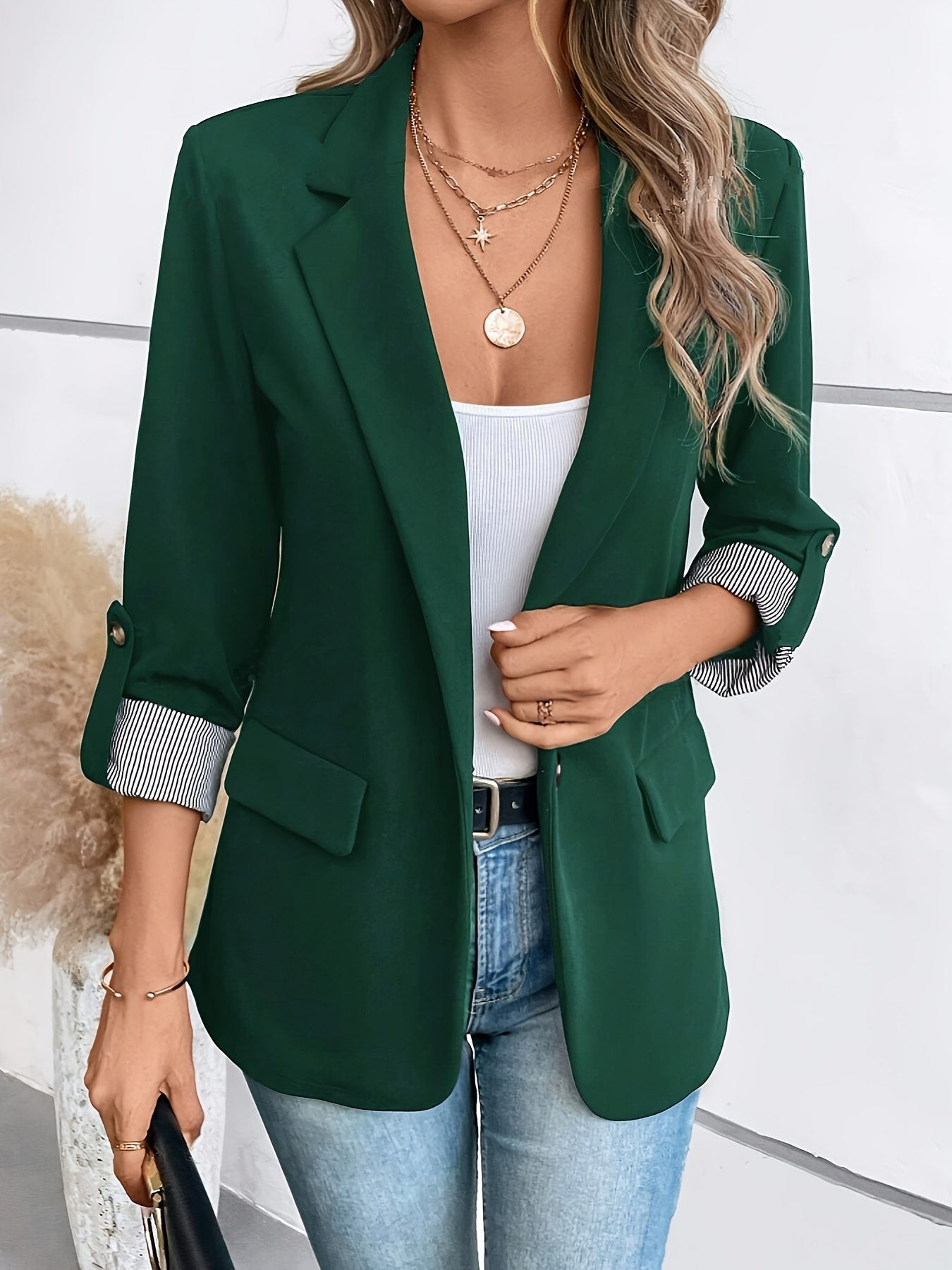 Sophie – Enkelknoops Blazer met Label Kraag